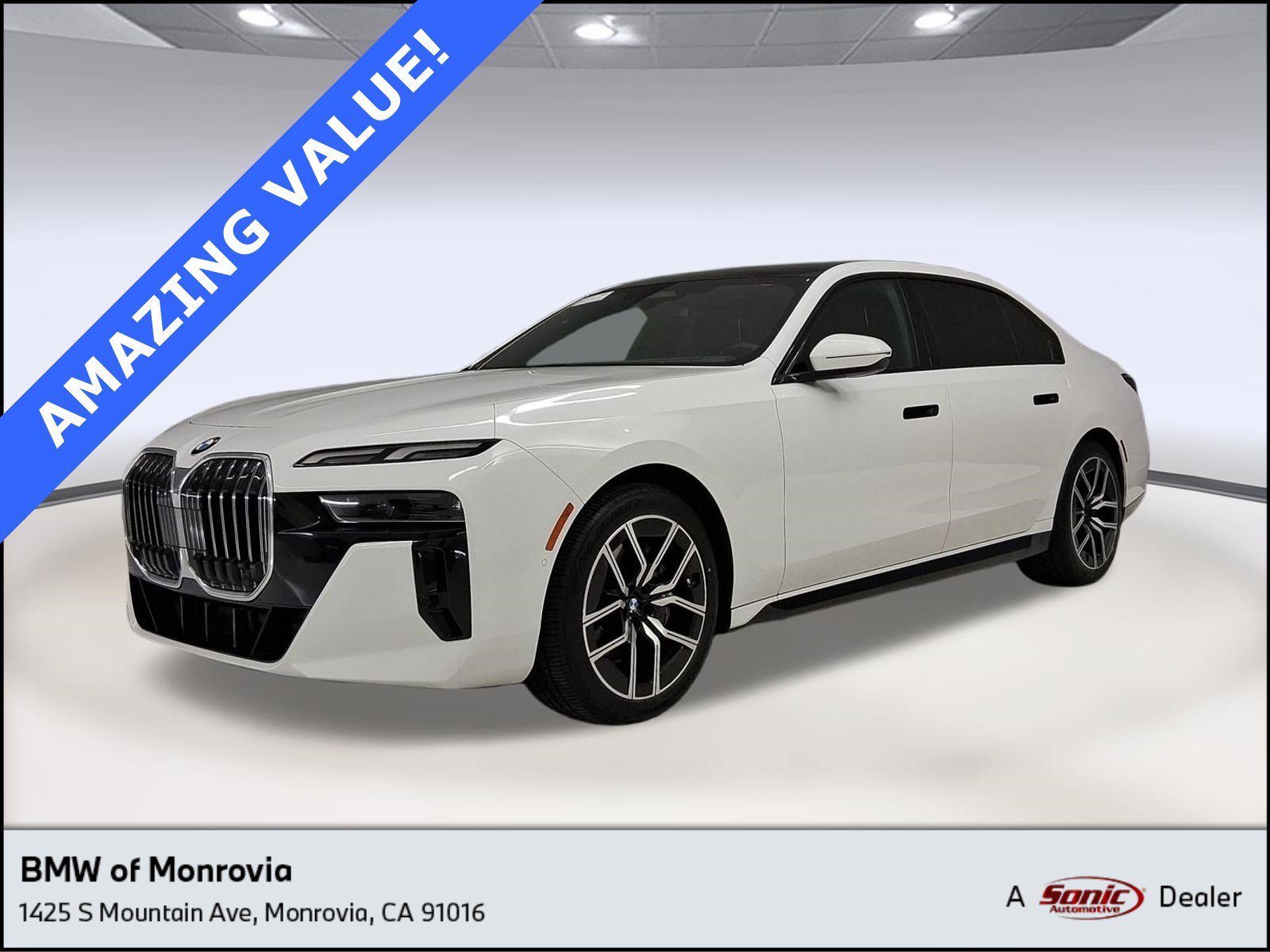 Used 2023 BMW 740i RWD image 1