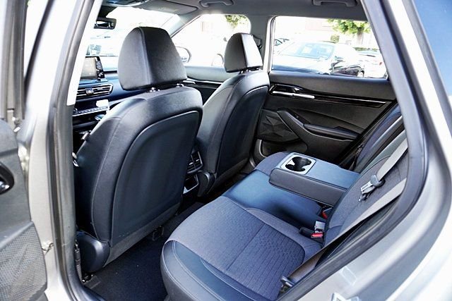 Used 2023 Kia Seltos S FWD image 16