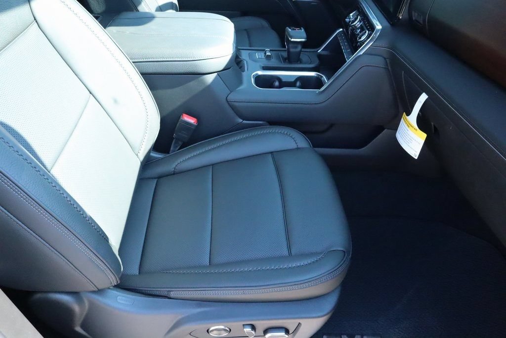 New 2026 GMC Sierra 1500 Denali AWD/4WD image 15