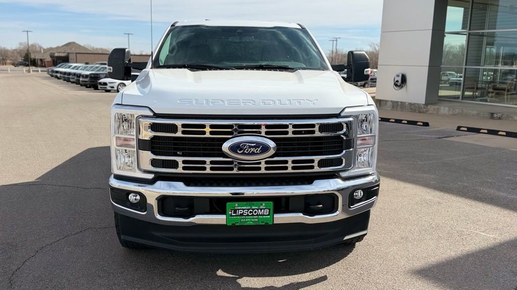 Used 2023 Ford F250 XLT w/ FX4 Off-Road Package image 5