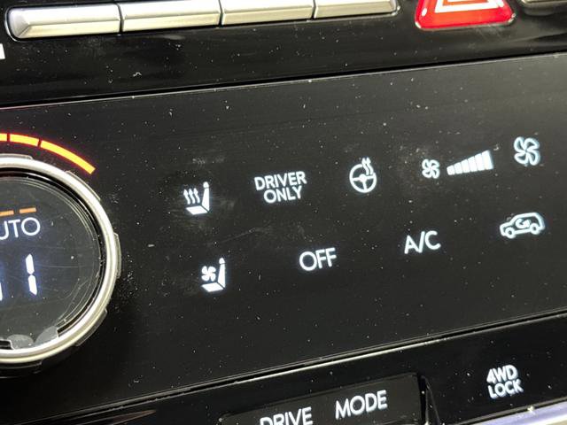 Used 2025 Hyundai Santa Fe Calligraphy AWD/4WD image 8