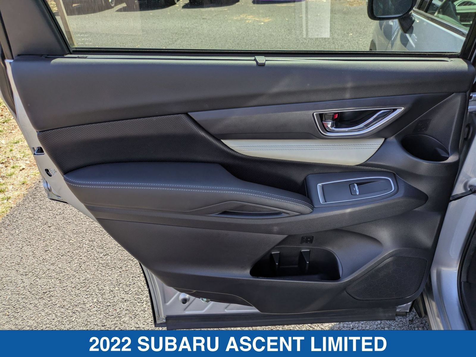 Certified 2022 Subaru Ascent Limited AWD/4WD image 28