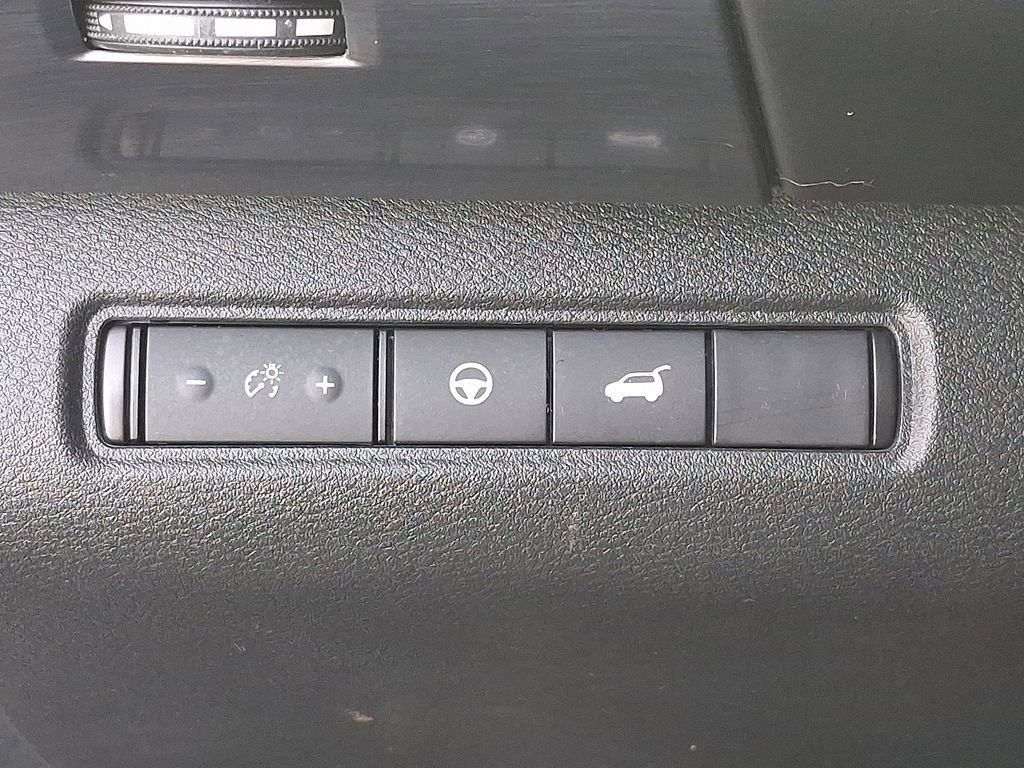 Used 2022 Nissan Pathfinder SL image 24