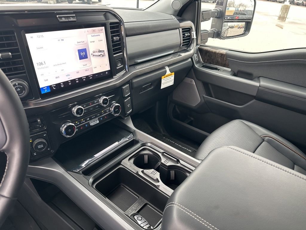 New 2026 Ford F250 Lariat w/ Black Appearance Package image 33