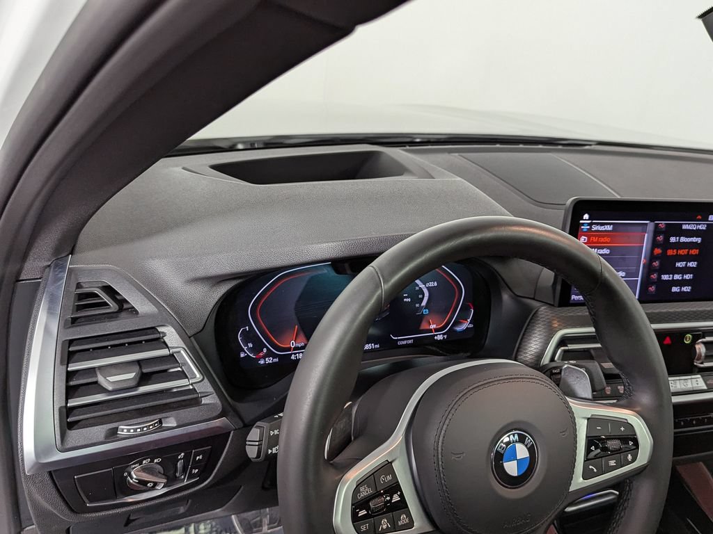 Certified 2024 BMW X4 xDrive30i w/ Premium Package AWD/4WD image 19