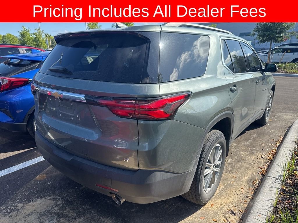 Used 2023 Chevrolet Traverse LT FWD image 4