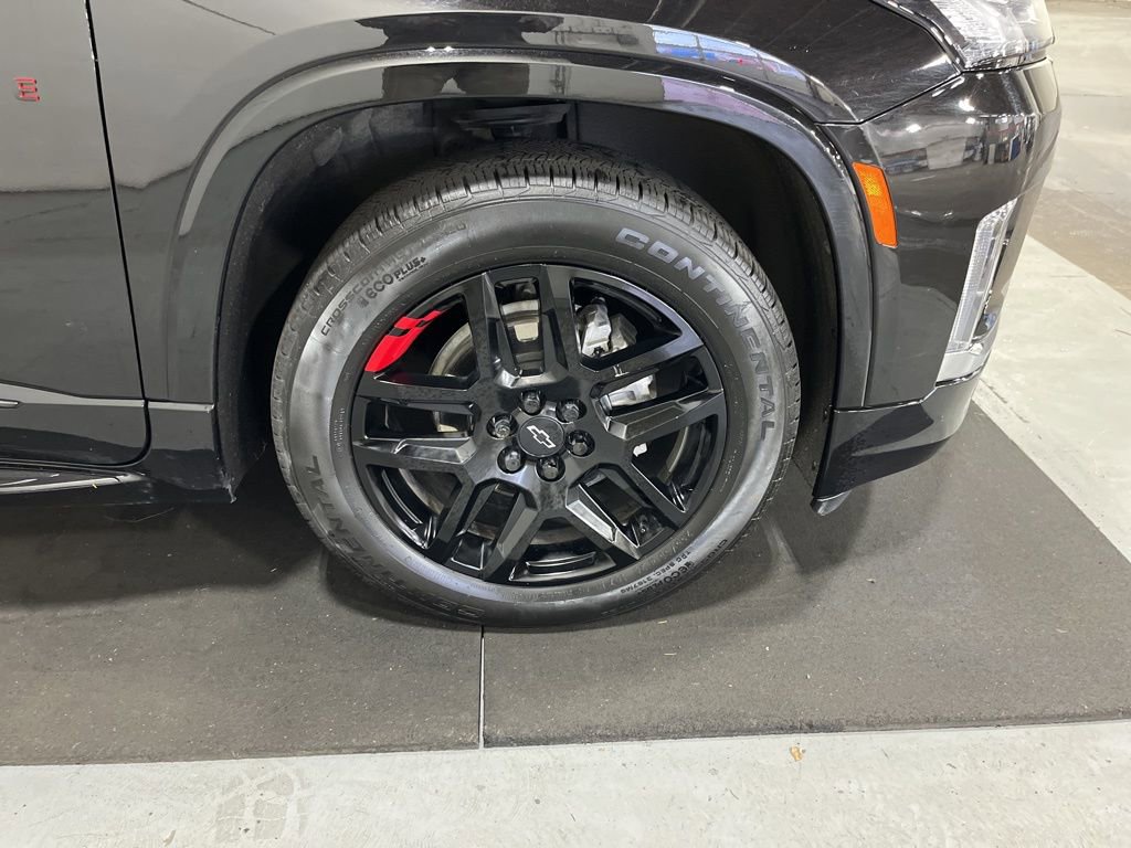 Certified 2022 Chevrolet Traverse Premier w/ Redline Edition image 12