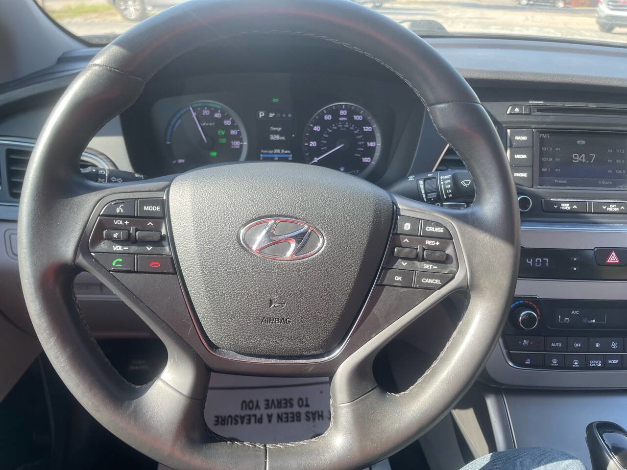 Used 2016 Hyundai Sonata Limited FWD image 19