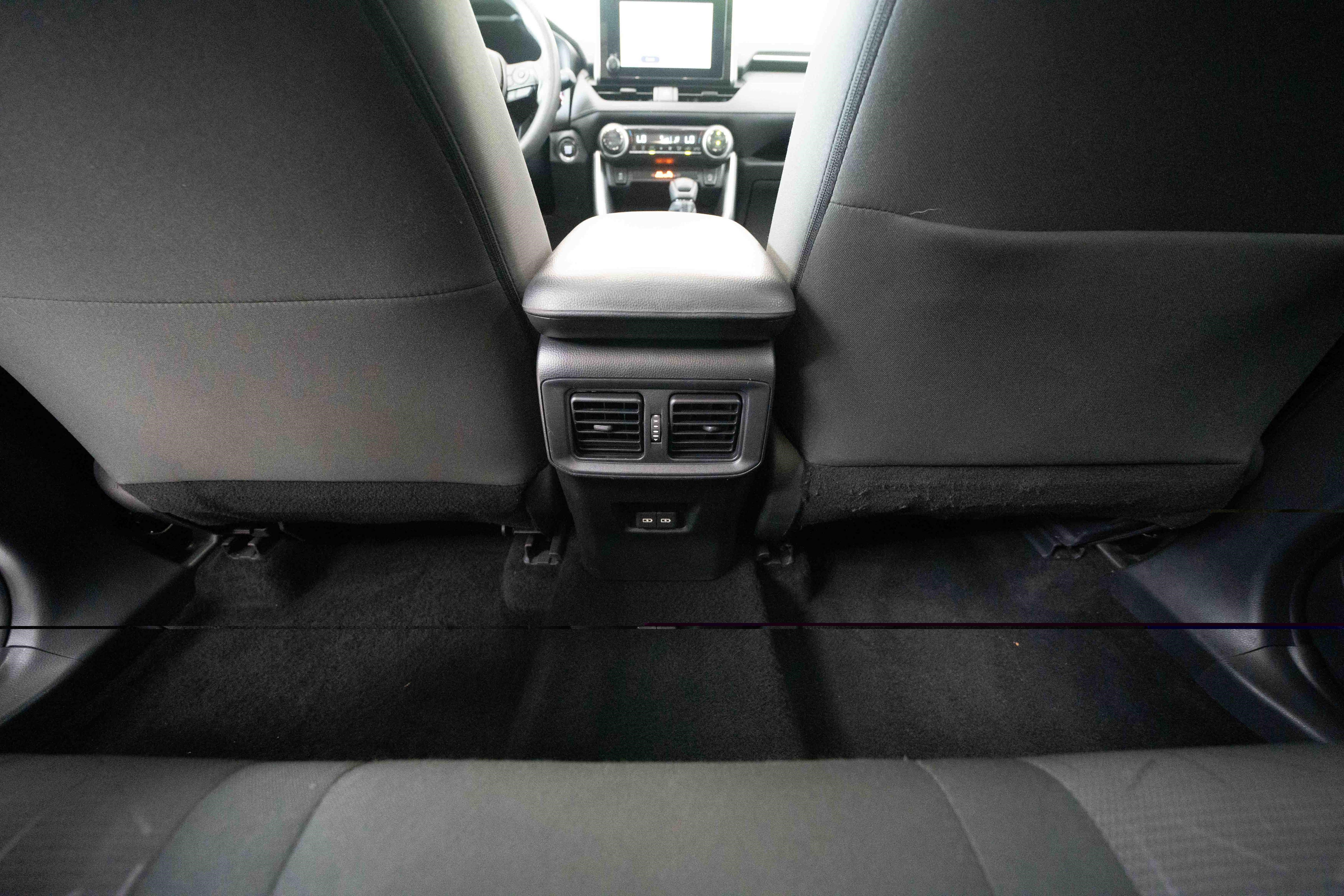 Used 2024 Toyota RAV4 XLE w/ Convenience Package AWD/4WD image 22