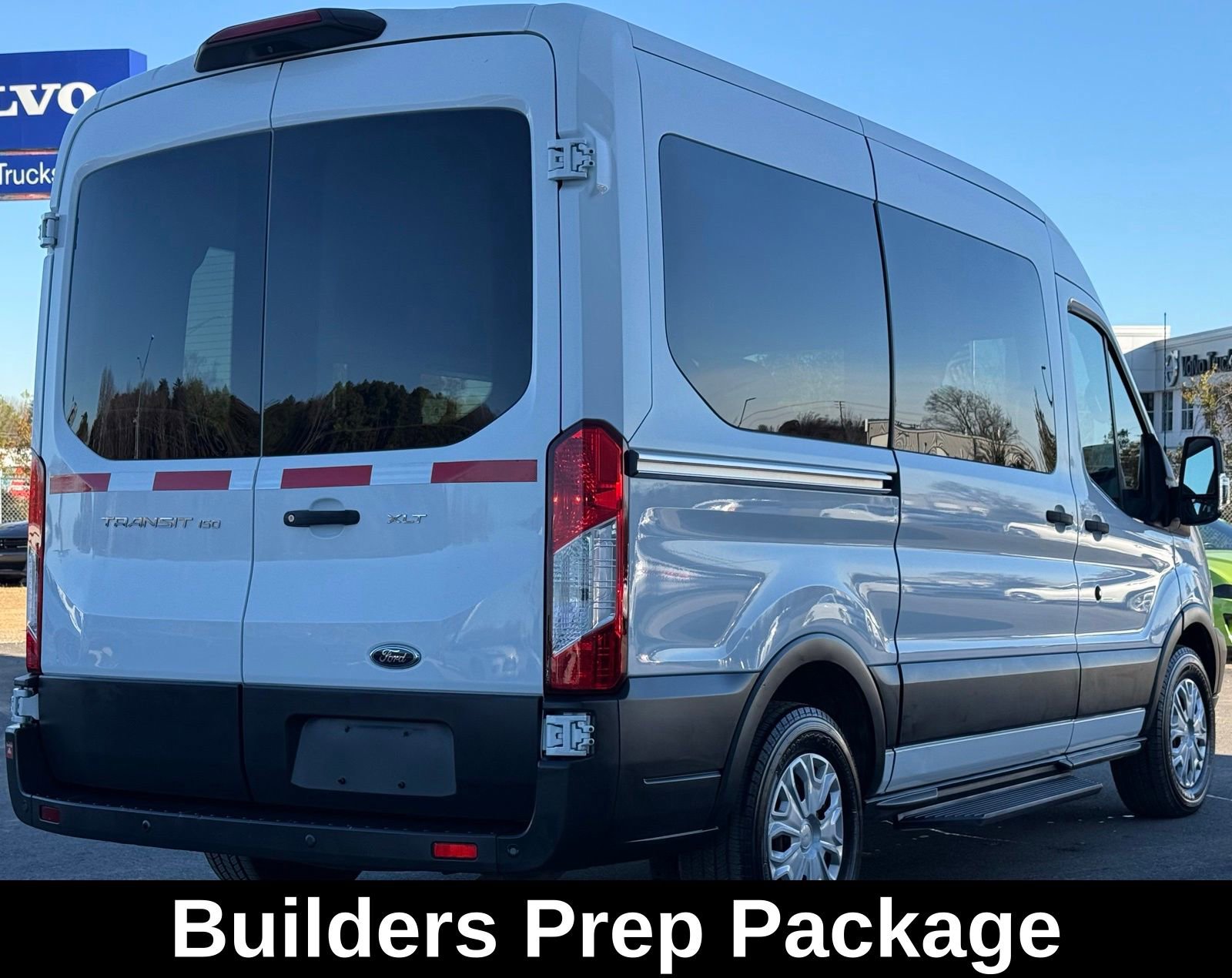 Used 2018 Ford Transit 150 XLT RWD image 8