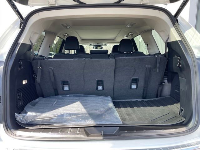 Certified 2025 Subaru Ascent Limited w/ Popular Package #1 image 27