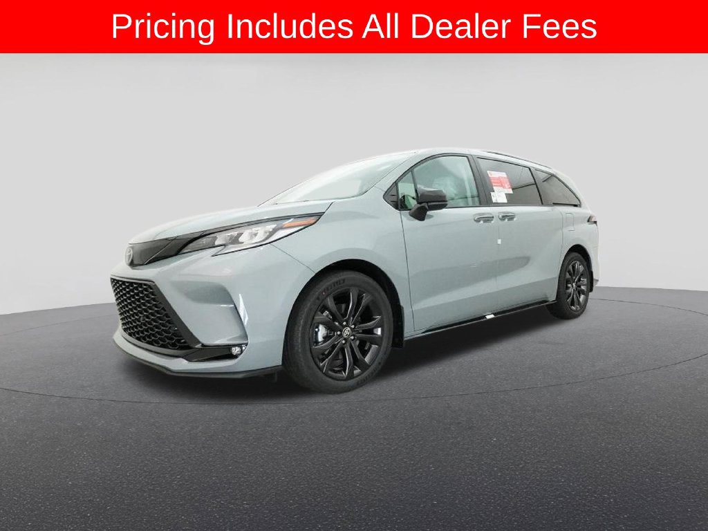 New 2026 Toyota Sienna XSE FWD image 17