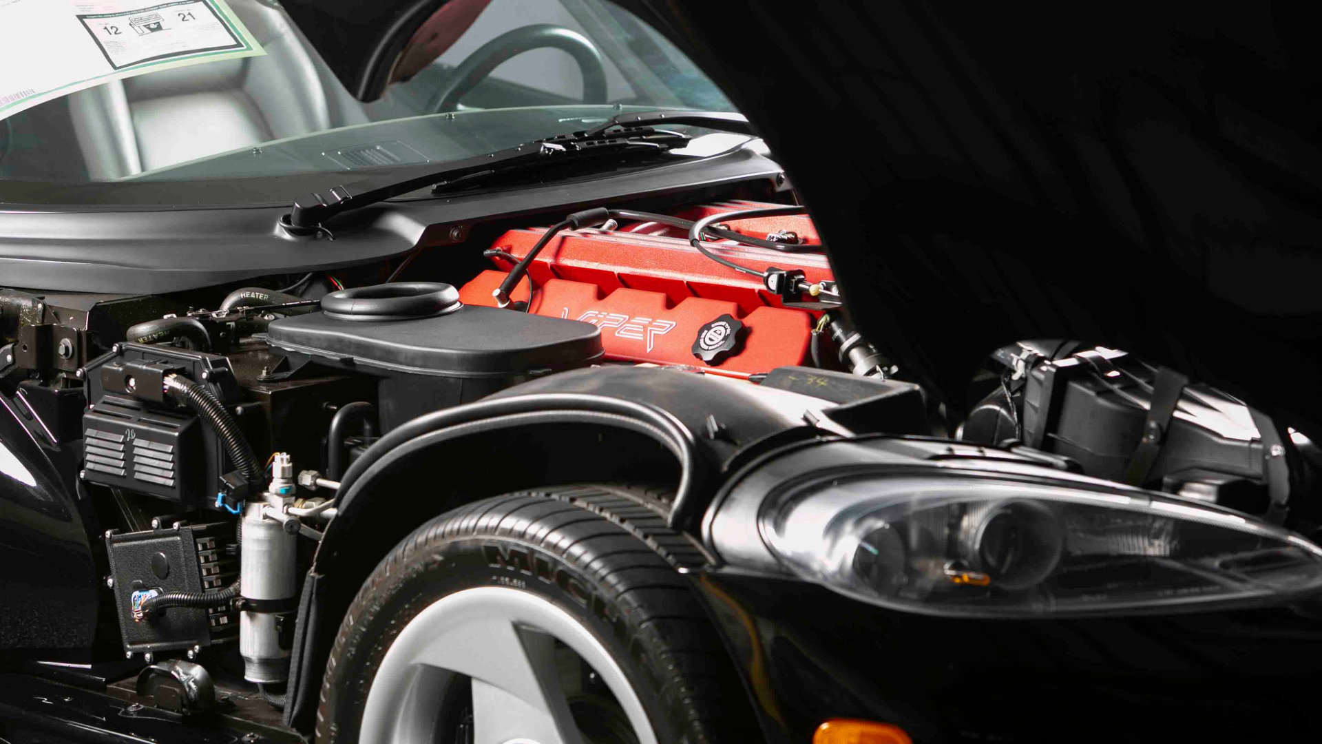 Used 1995 Dodge Viper RT/10 image 38