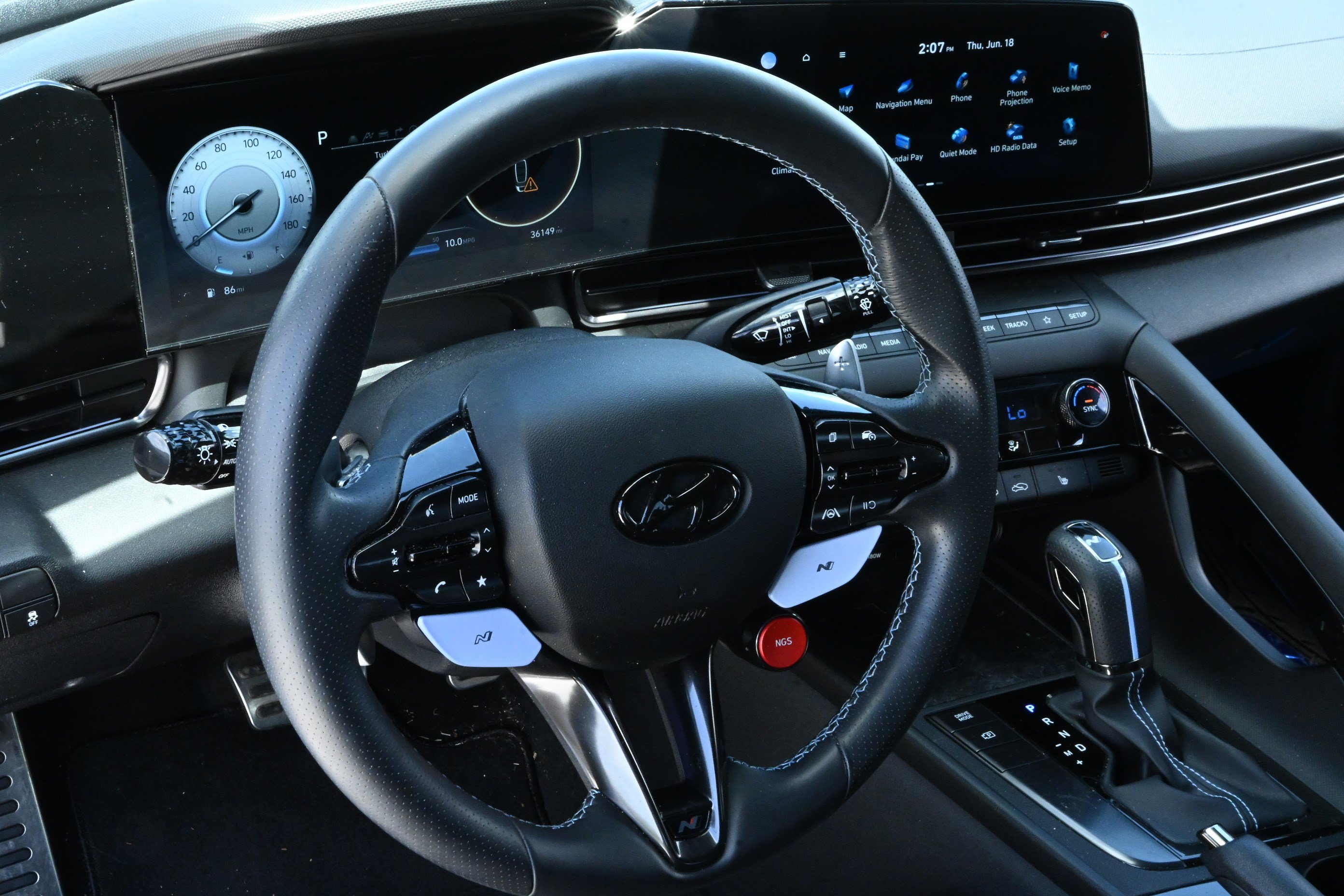 Used 2022 Hyundai Elantra N FWD image 14
