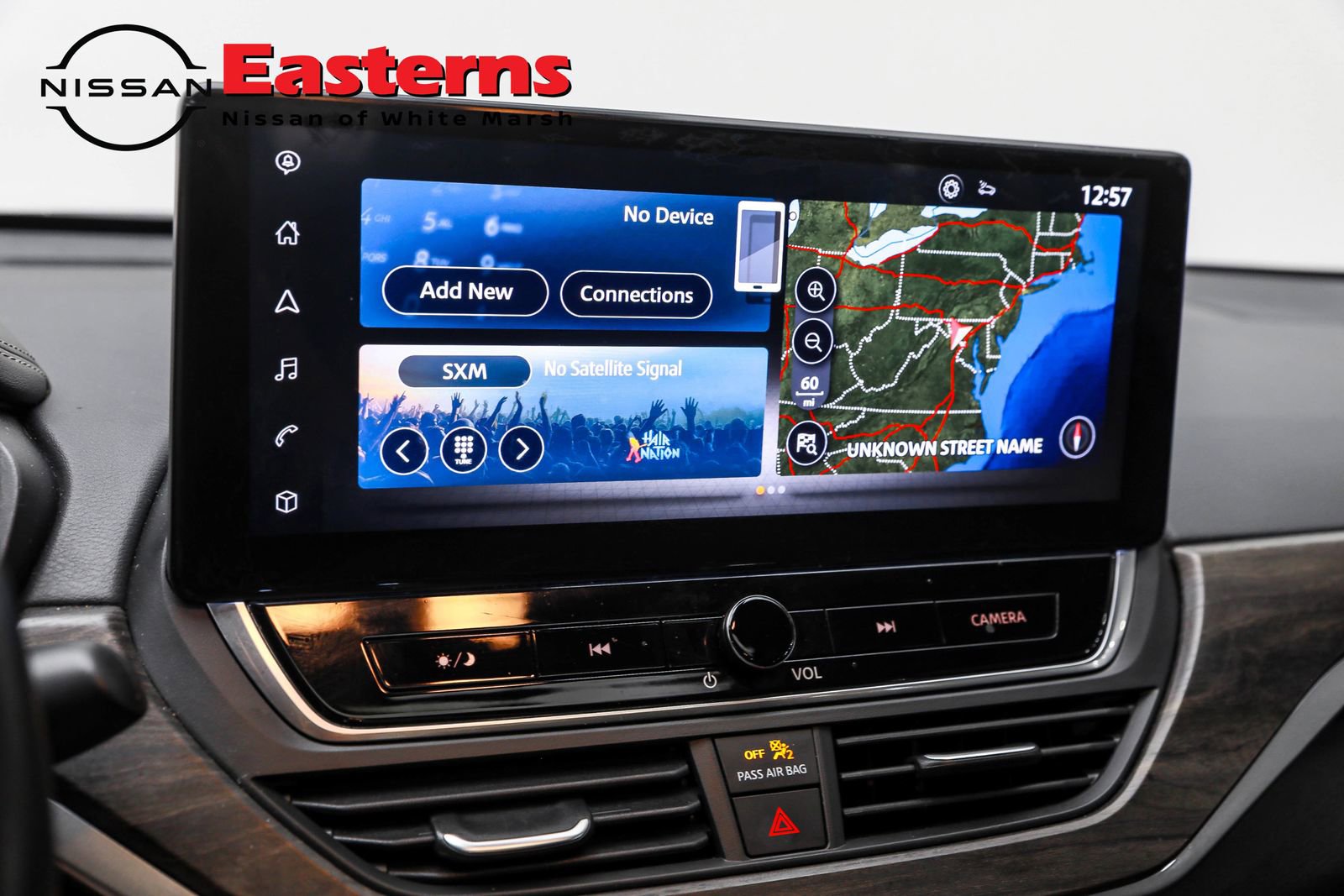 Used 2024 Nissan Altima 2.5 SV w/ SV Premium Package image 29