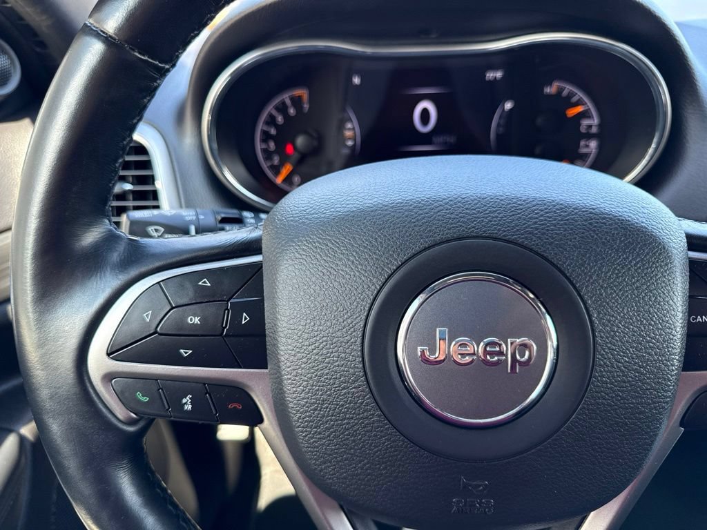 Used 2021 Jeep Grand Cherokee Laredo X AWD/4WD image 26