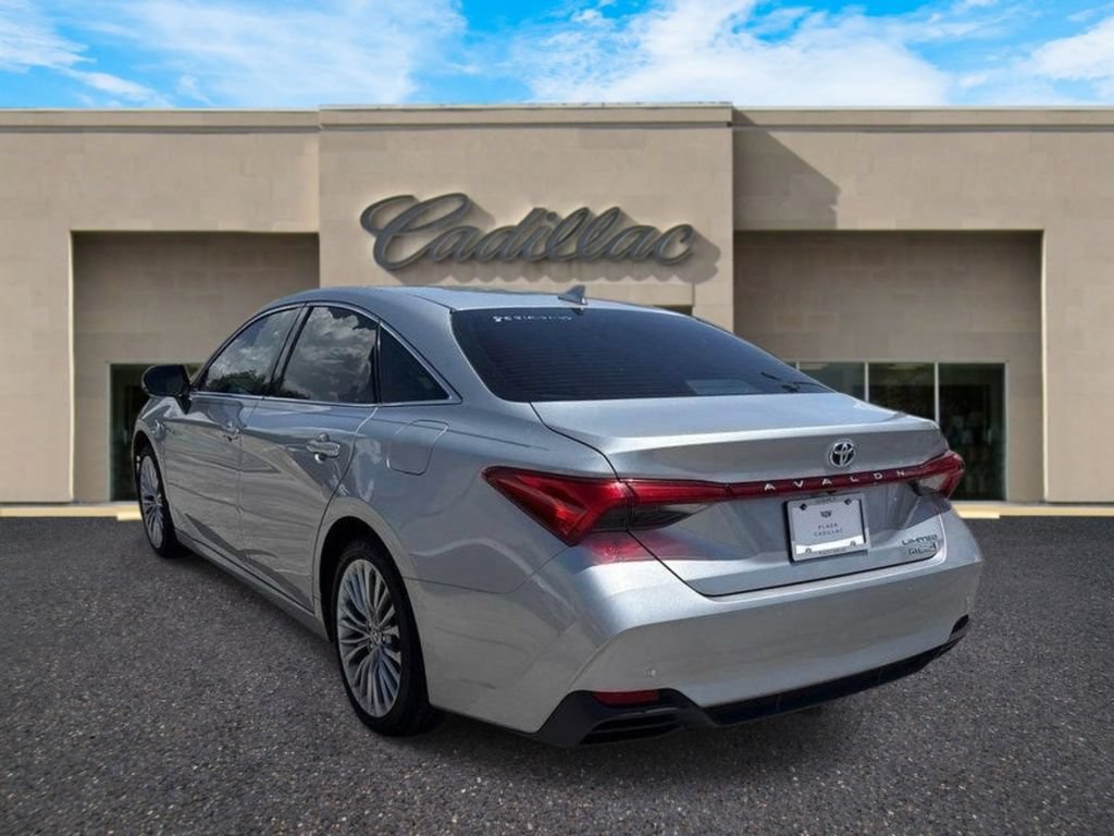 Used 2021 Toyota Avalon Limited w/ Advanced Safety Package FWD image 7