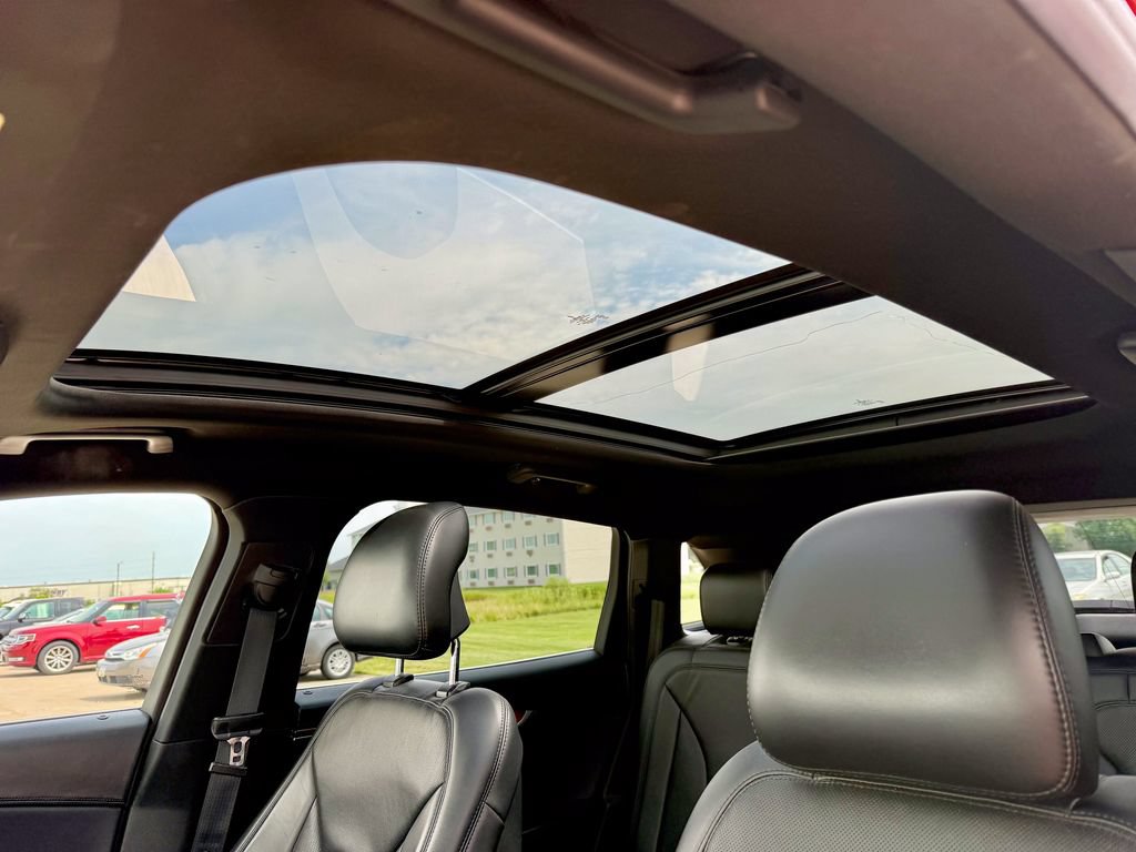 Used 2017 Lincoln MKX Reserve AWD/4WD image 28