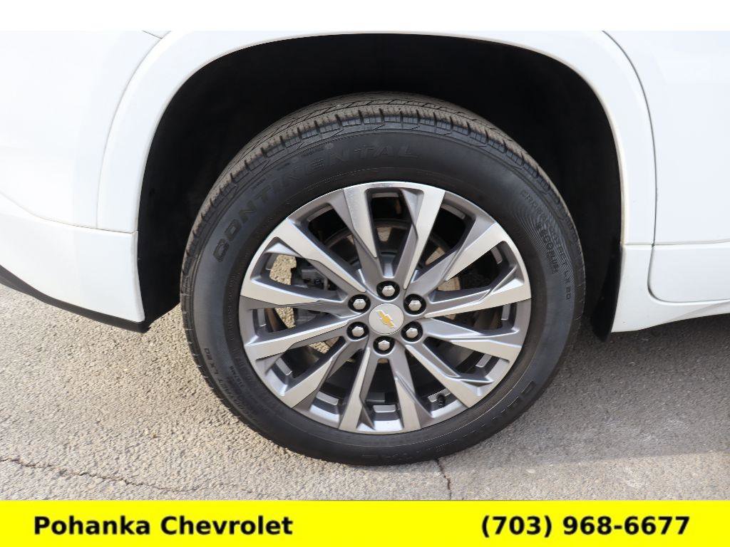 Used 2023 Chevrolet Traverse Premier image 31
