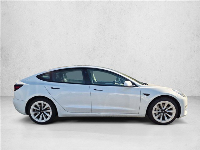 Used 2023 Tesla Model 3 Standard Range RWD image 4