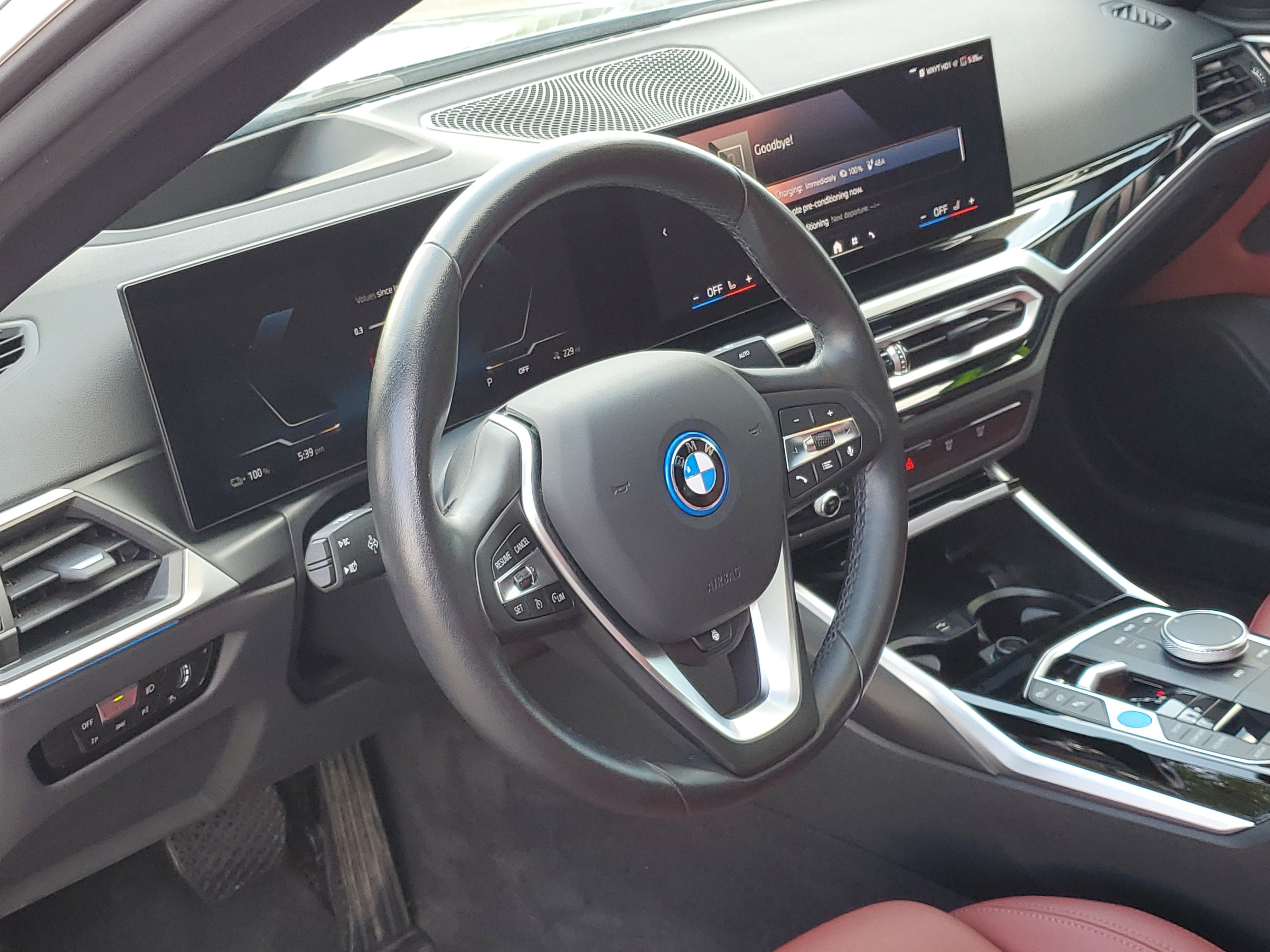 Used 2024 BMW i4 eDrive40 w/ Premium Package RWD image 8