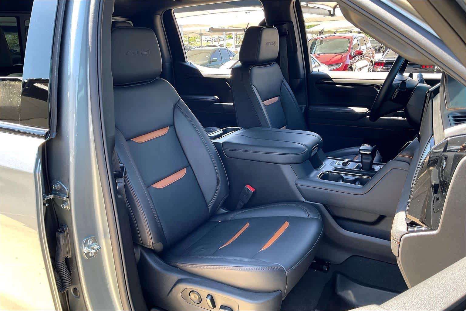Used 2026 GMC Sierra 1500 AT4 w/ AT4 Premium Package image 9