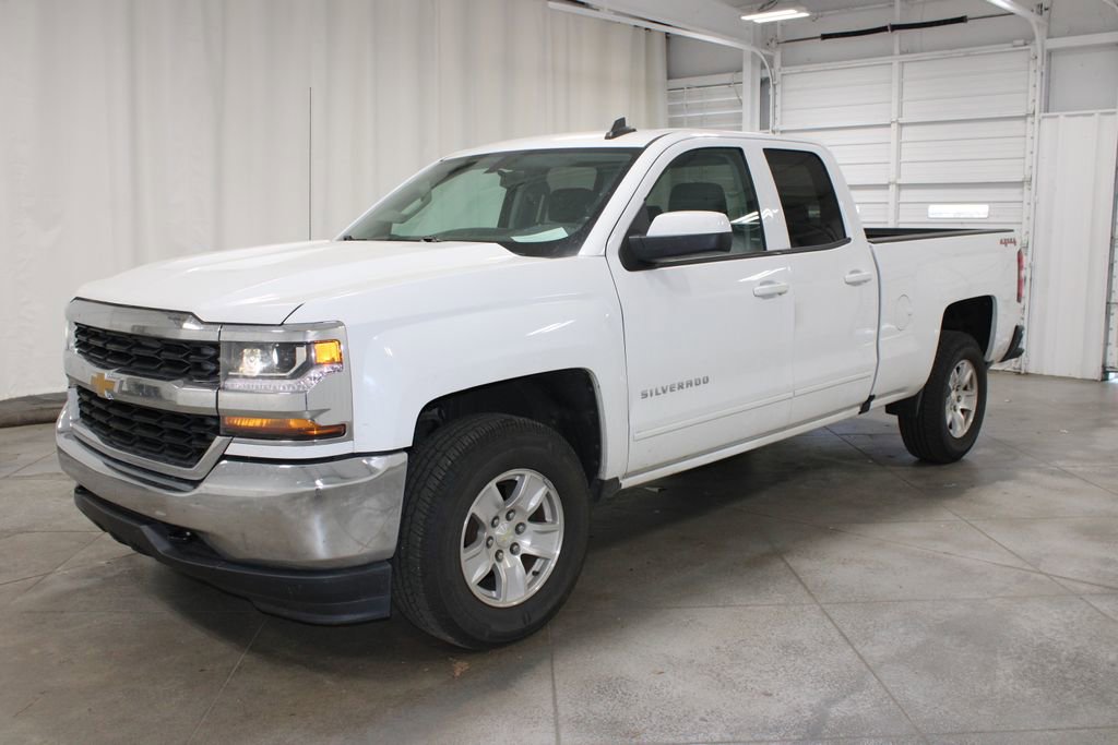 Used 2016 Chevrolet Silverado 1500 LT AWD/4WD image 4