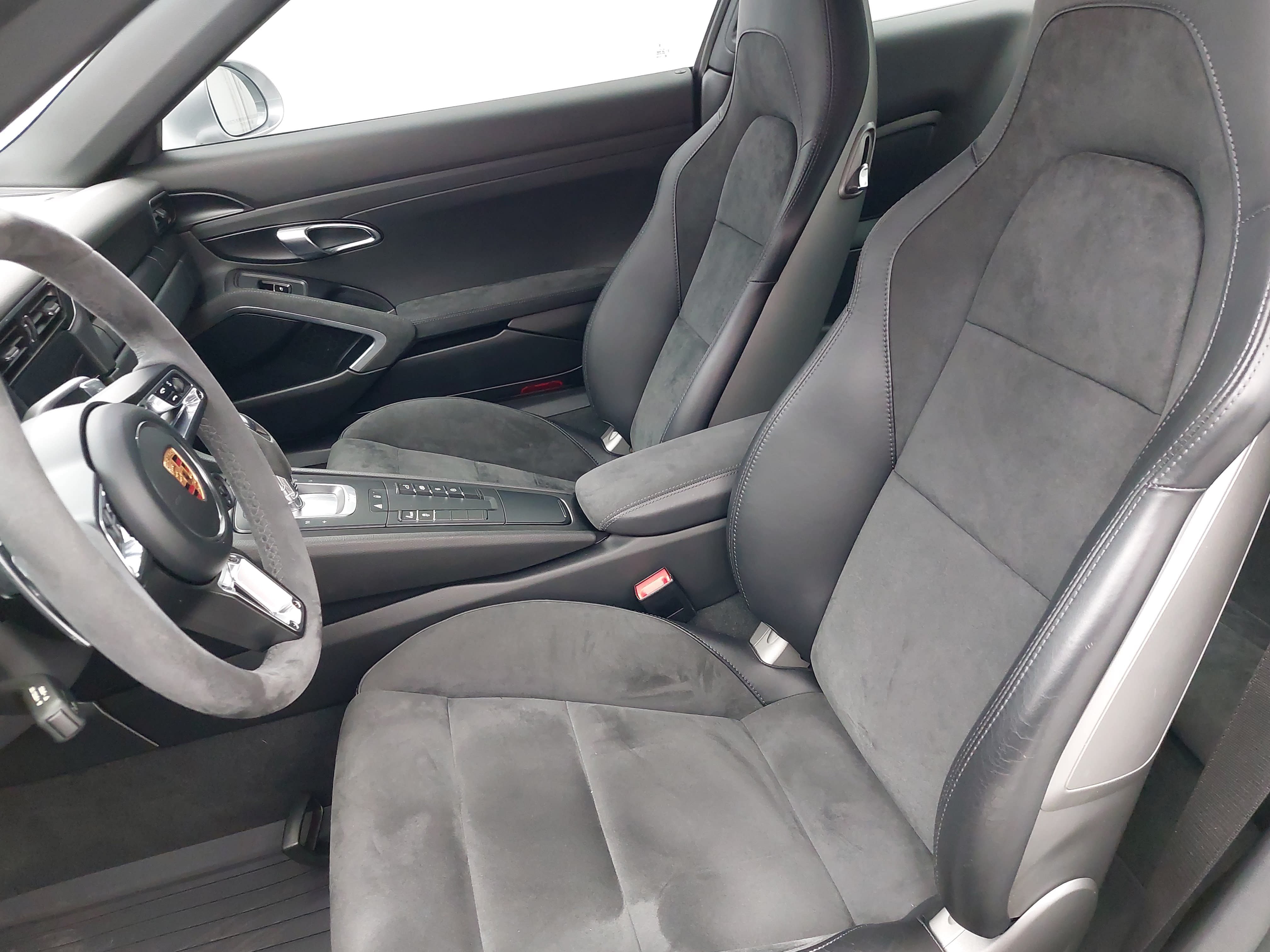 Certified 2019 Porsche 911 Carrera 4 GTS AWD/4WD image 5