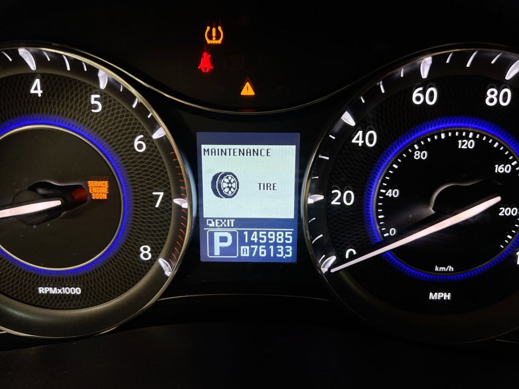 Used 2011 INFINITI QX56 4WD w/ Deluxe Touring Pkg image 13