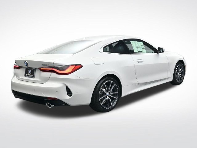 New 2026 BMW 430i xDrive Coupe w/ Premium Package AWD/4WD image 4