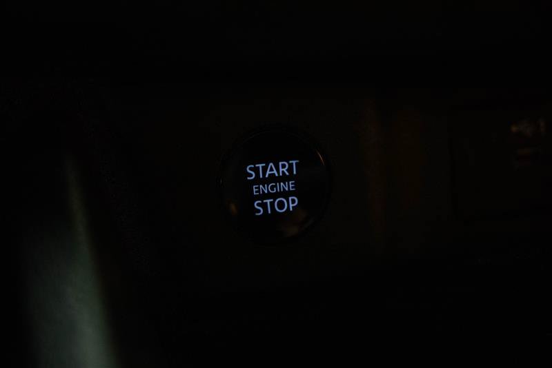 Used 2025 Nissan Rogue SV FWD image 22