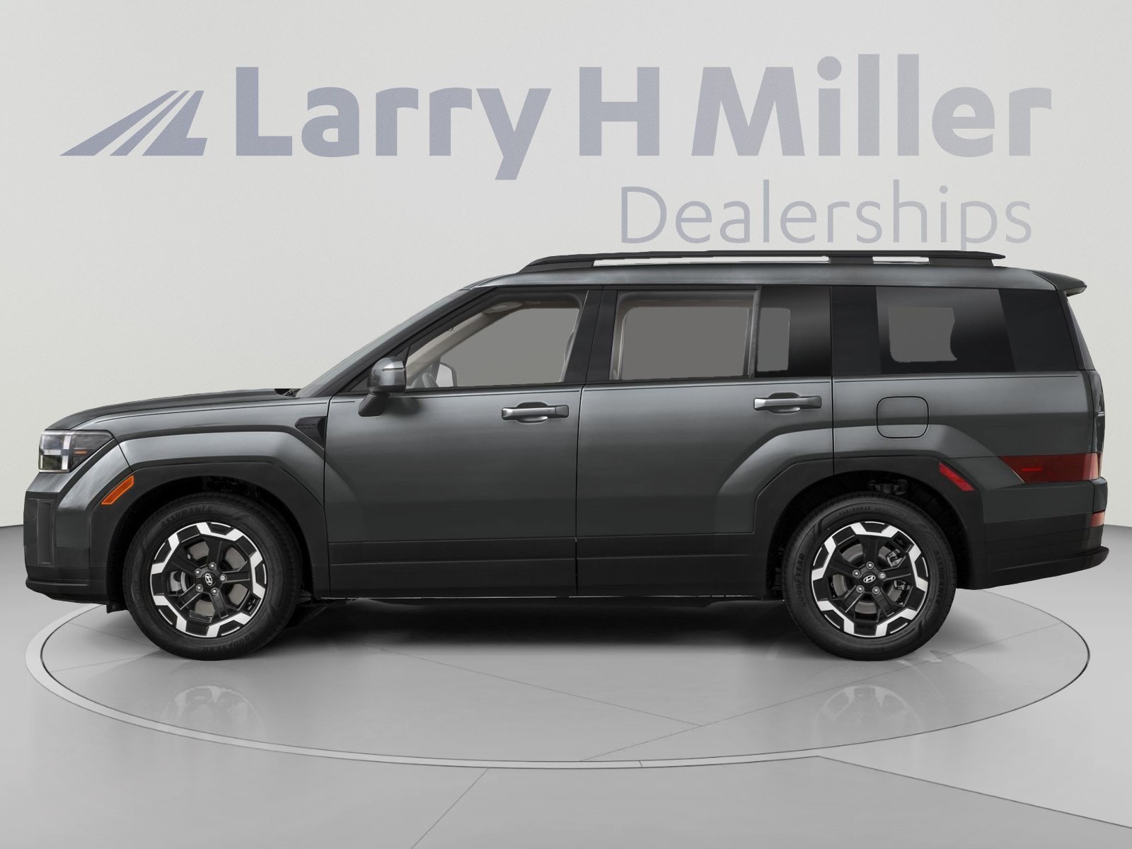 Used 2025 Hyundai Santa Fe SEL FWD image 4