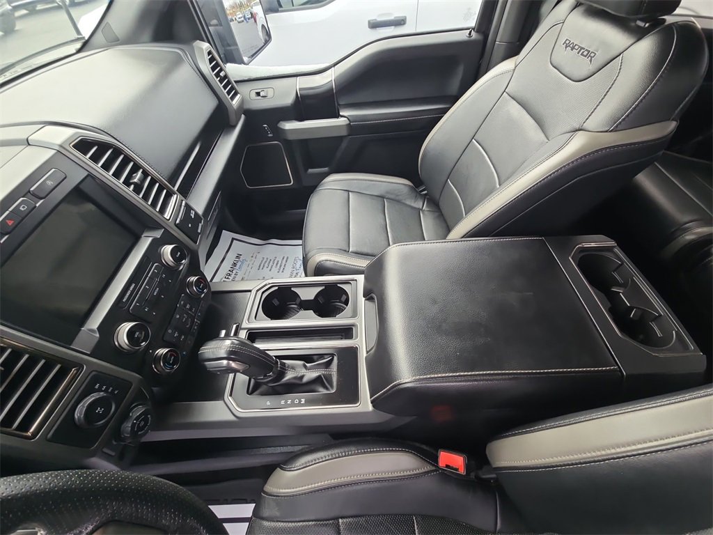 Used 2018 Ford F150 Raptor w/ Equipment Group 802A Luxury image 13