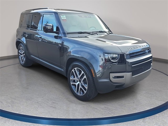 New 2026 Land Rover Defender 110 S image 3