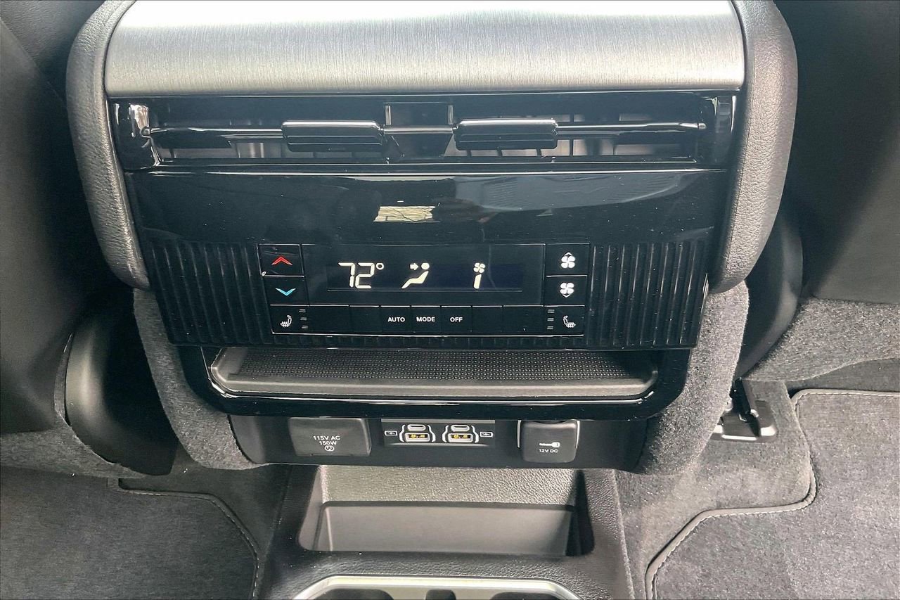 New 2026 Jeep Grand Wagoneer L Limited image 18