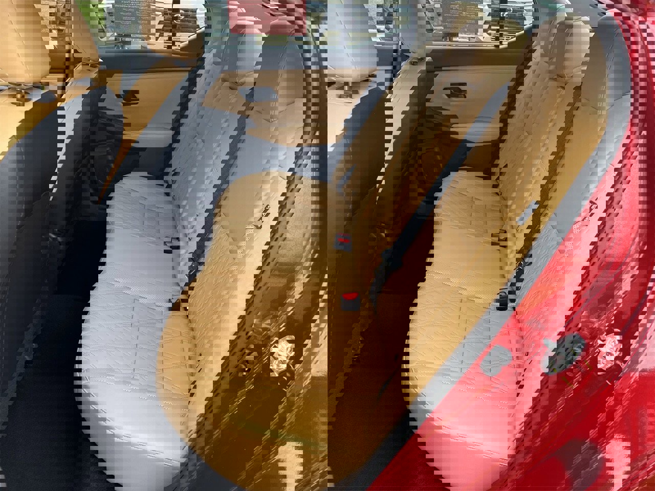 Used 2025 Nissan Sentra SV w/ SV Premium Package image 24