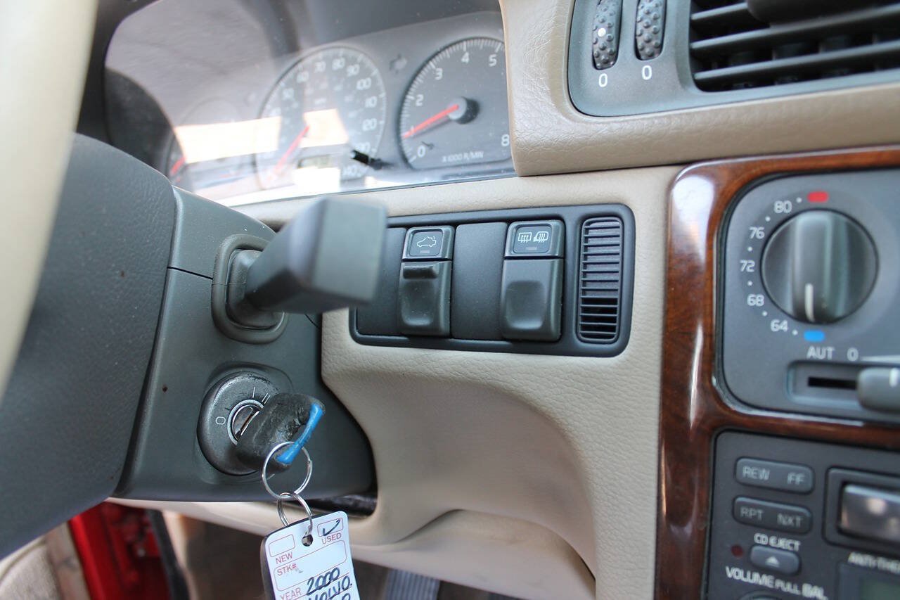 Used 2000 Volvo C70 LT FWD image 31