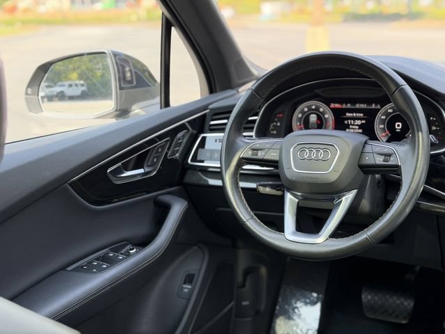 Used 2025 Audi Q7 3.0T Premium Plus AWD/4WD image 44