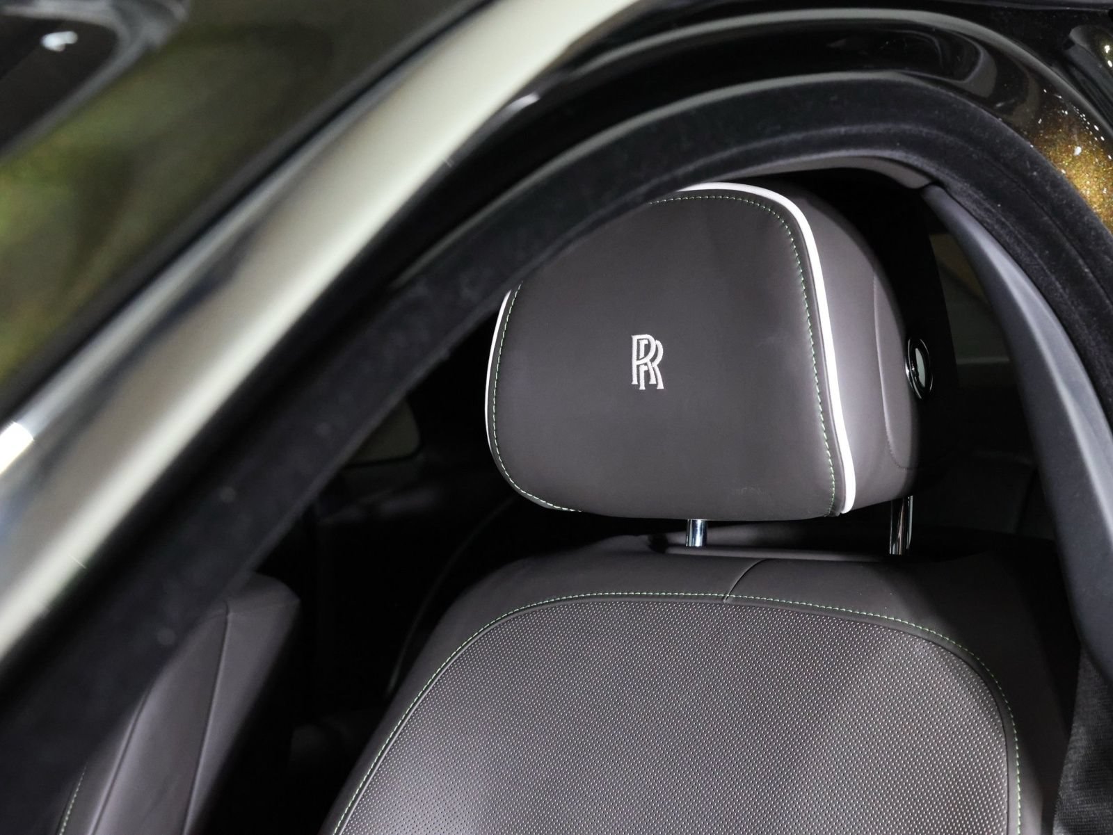 Used 2023 Rolls-Royce Ghost AWD/4WD image 51