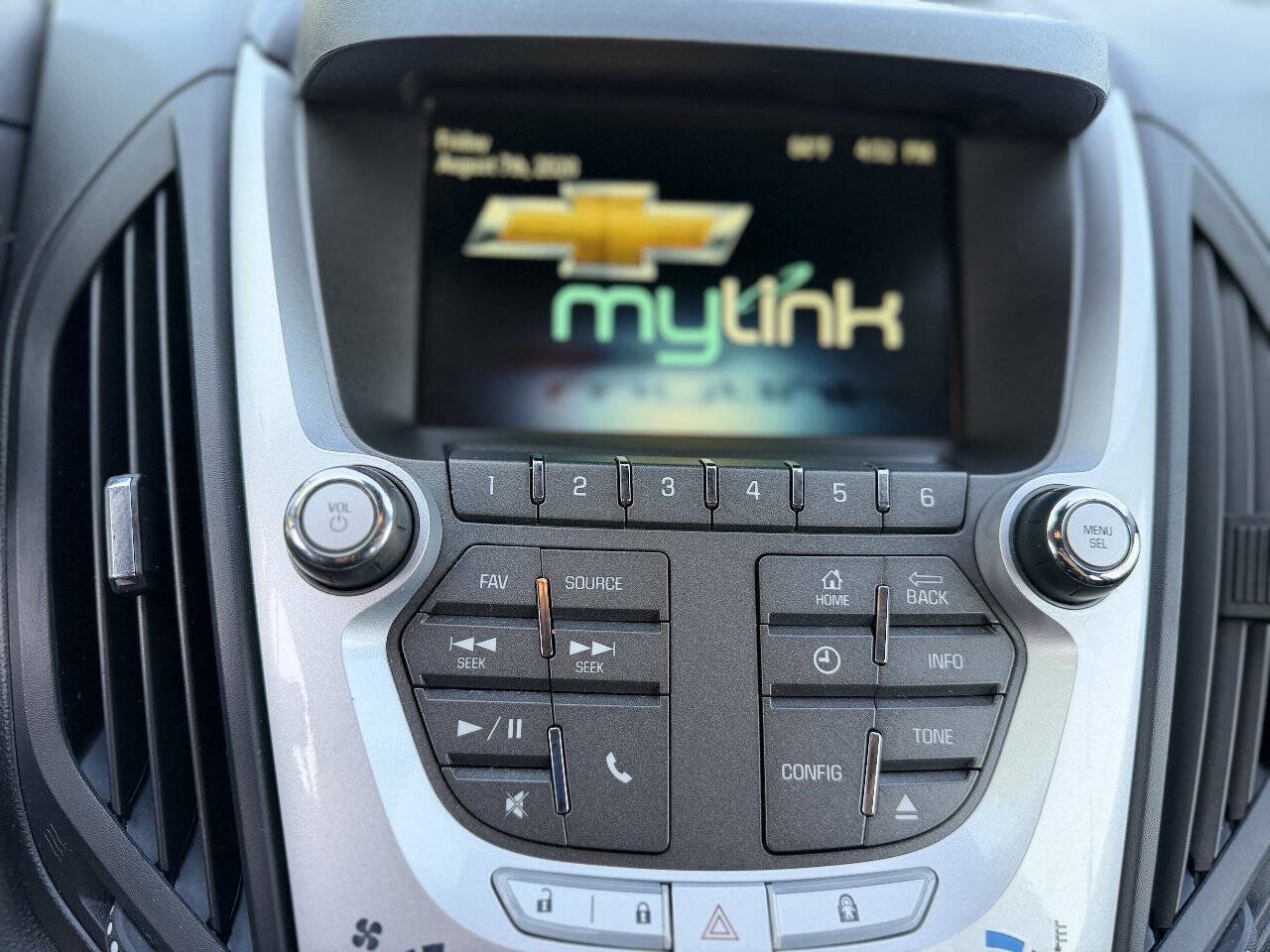 Used 2015 Chevrolet Equinox LTZ w/ LPO, Protection Package FWD image 18