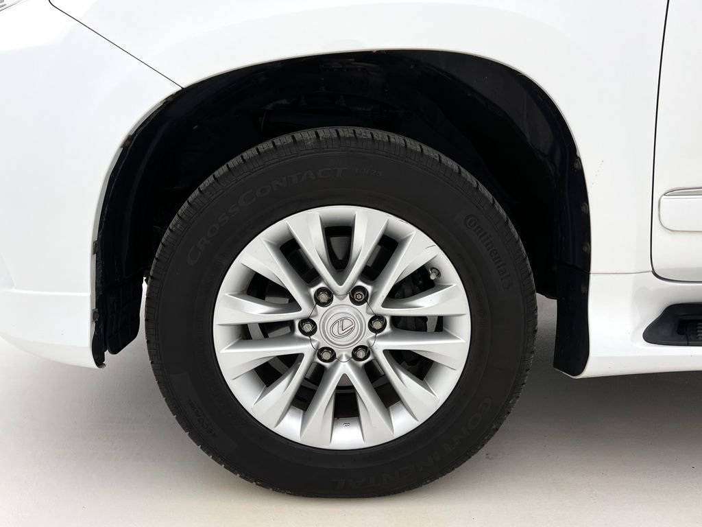 Used 2019 Lexus GX 460 image 27