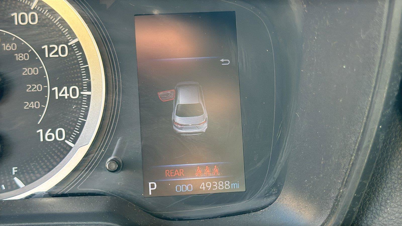Used 2021 Toyota Corolla LE w/ Carpet Mat Package (TMS) FWD image 11