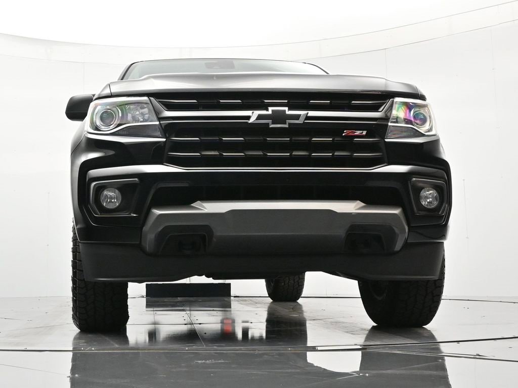 Certified 2021 Chevrolet Colorado Z71 w/ Z71 Midnight Edition image 38