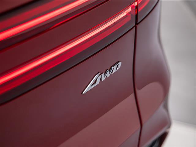 Used 2023 Genesis GV70 2.5T w/ Advanced Package image 16