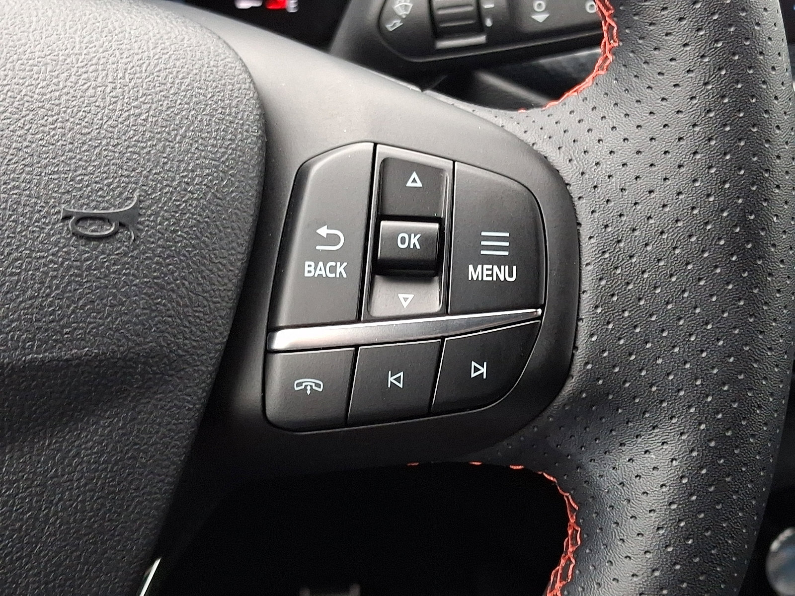 Certified 2024 Ford Escape ST-Line AWD/4WD image 20