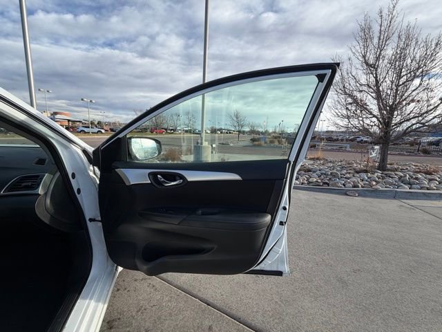 Used 2018 Nissan Sentra S image 27