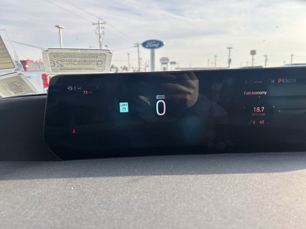 Certified 2025 Ford Expedition Active image 37