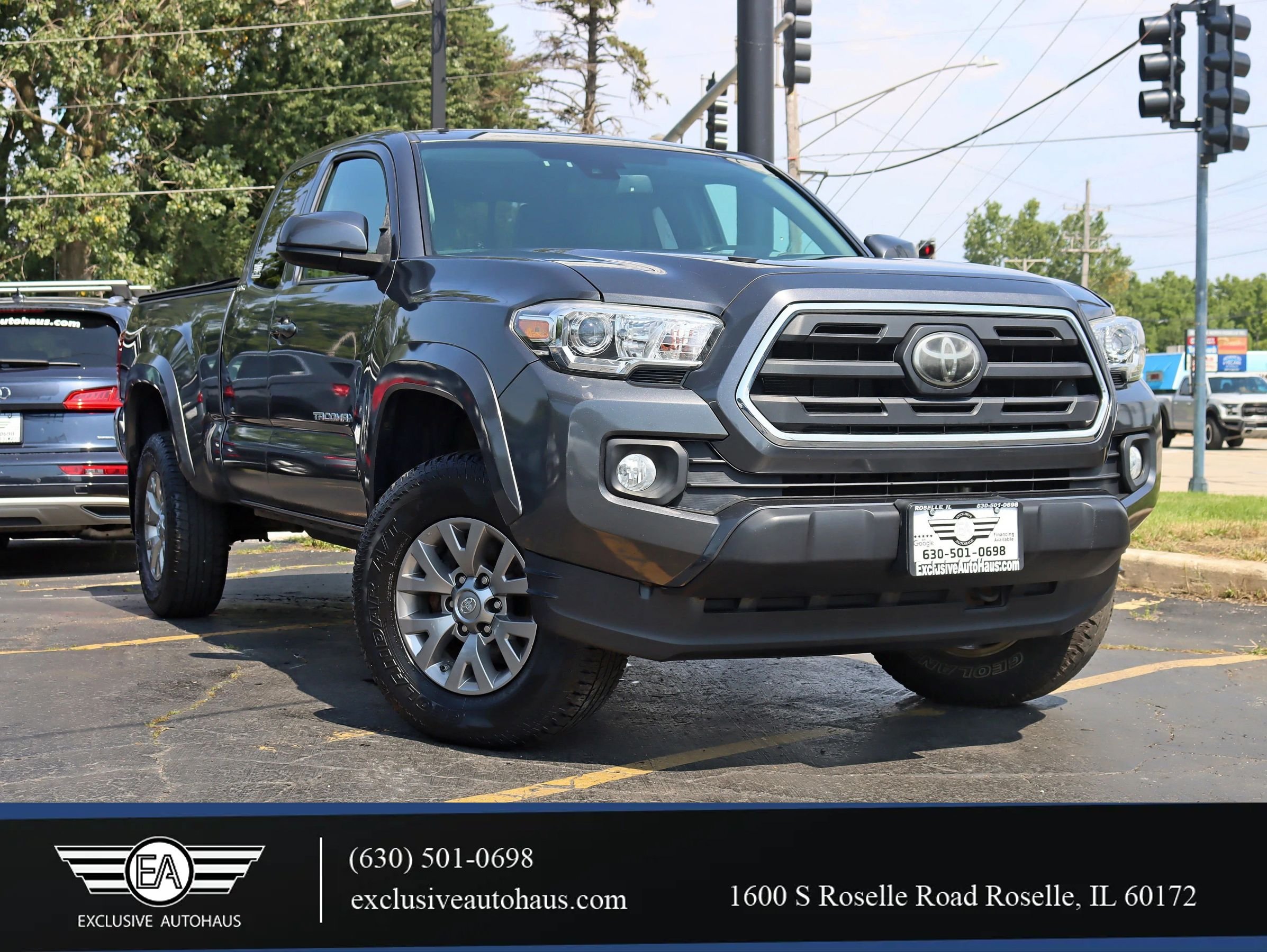 Used 2018 Toyota Tacoma SR5 AWD/4WD image 1