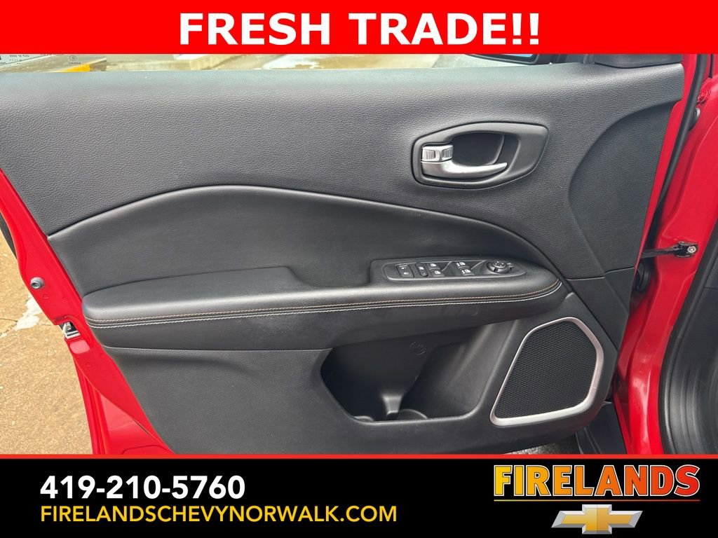 Used 2020 Jeep Compass Latitude w/ Cold Weather Group image 13