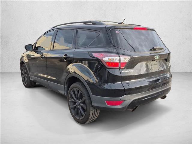 Used 2017 Ford Escape SE w/ Equipment Group 201A AWD/4WD image 7